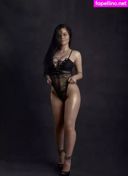 Madlen Brandao OnlyFans Thumbnail #9XyxyysvCj