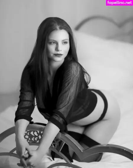 Madlen Brandao OnlyFans Thumbnail #B8qnF8VAq6