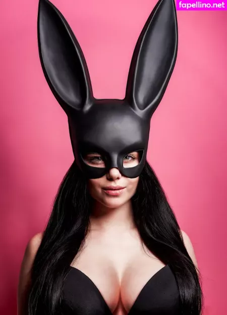 Madlen Brandao OnlyFans Thumbnail #IHC6pjtPpl