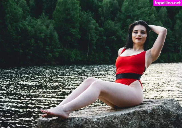 Madlen Brandao OnlyFans Thumbnail #LUrOLvsH99