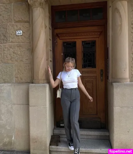 Madlinee OnlyFans Thumbnail #AOoBcPc28f