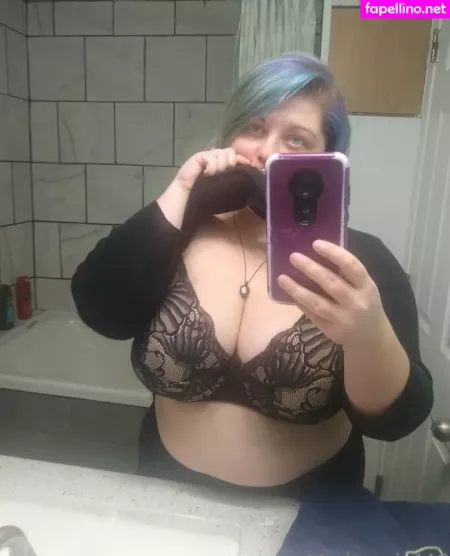 Madmoxie112 OnlyFans Thumbnail #2b80pUwTYK