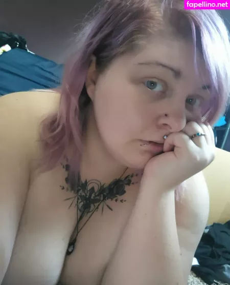 Madmoxie112 OnlyFans Thumbnail #noZxNTo0AD