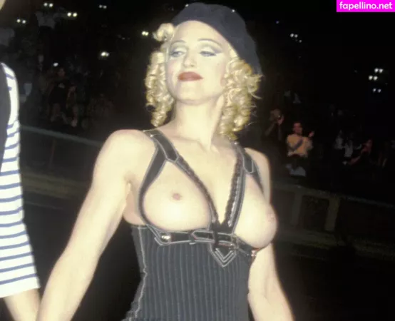 Madonna OnlyFans Thumbnail #zPAnh2o0IR