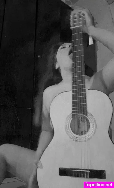 Madresanta1 OnlyFans Thumbnail #4Rzy7xRe0b