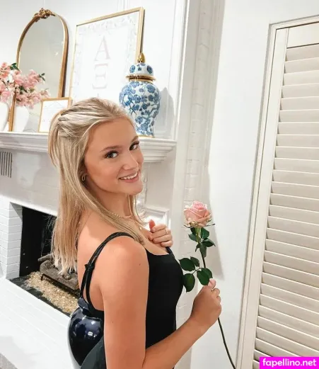 Mads Thompson Maddiiedee OnlyFans Thumbnail #9zkX85pZBA