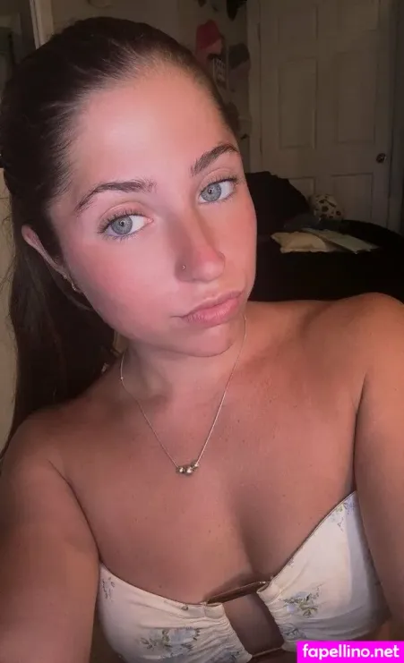 Madsabigail OnlyFans Thumbnail #UGZKKPjMNt