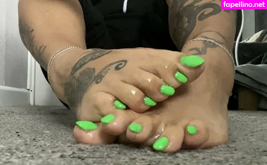 madsoles_1 Nude Leaked OnlyFans Photo #33XWL1fyPa