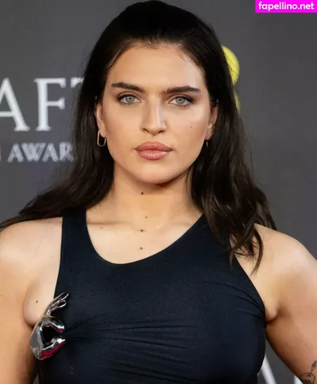 Mae Muller OnlyFans Thumbnail #T83NGZ7uHi