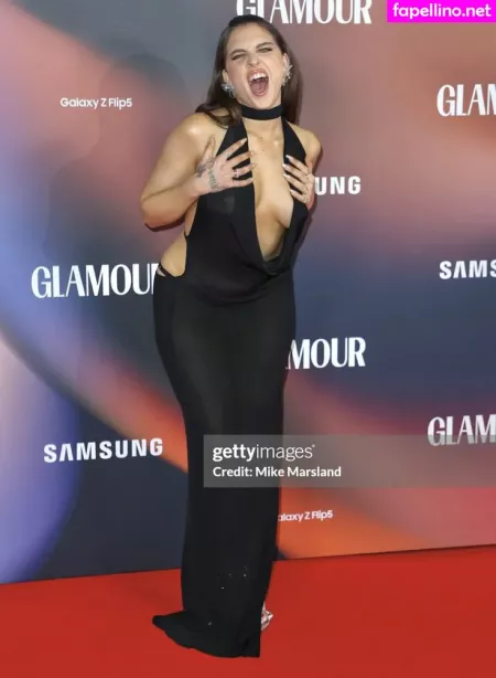 Mae Muller OnlyFans Thumbnail #dQU1iSdmCb