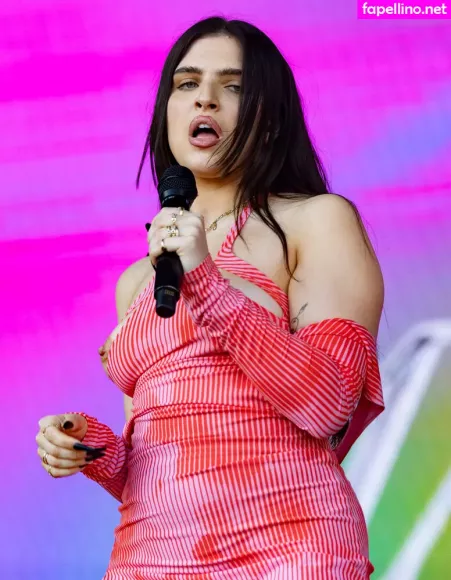 Mae Muller OnlyFans Thumbnail #o1sHUj00dx