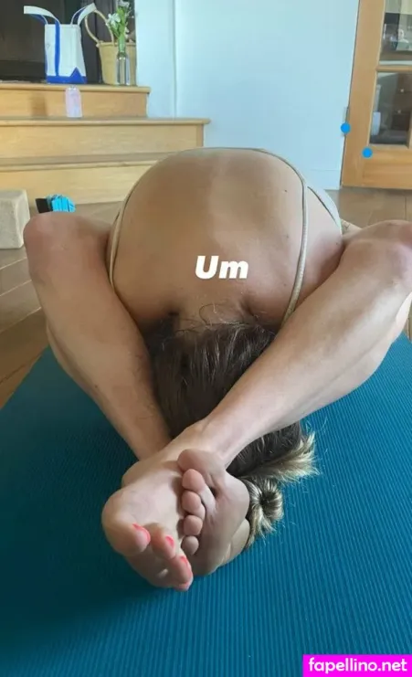 Mae Whitman OnlyFans Thumbnail #cj5gzUyWju