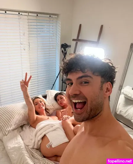 Maeandchad OnlyFans Thumbnail #RBxhtvK8cq