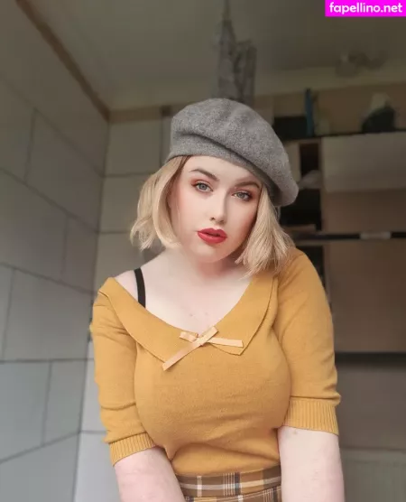 Maebry OnlyFans Thumbnail #EwZz0naZZC