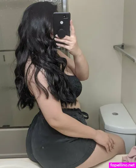 Maellie OnlyFans Thumbnail #dvWgh8YtHf