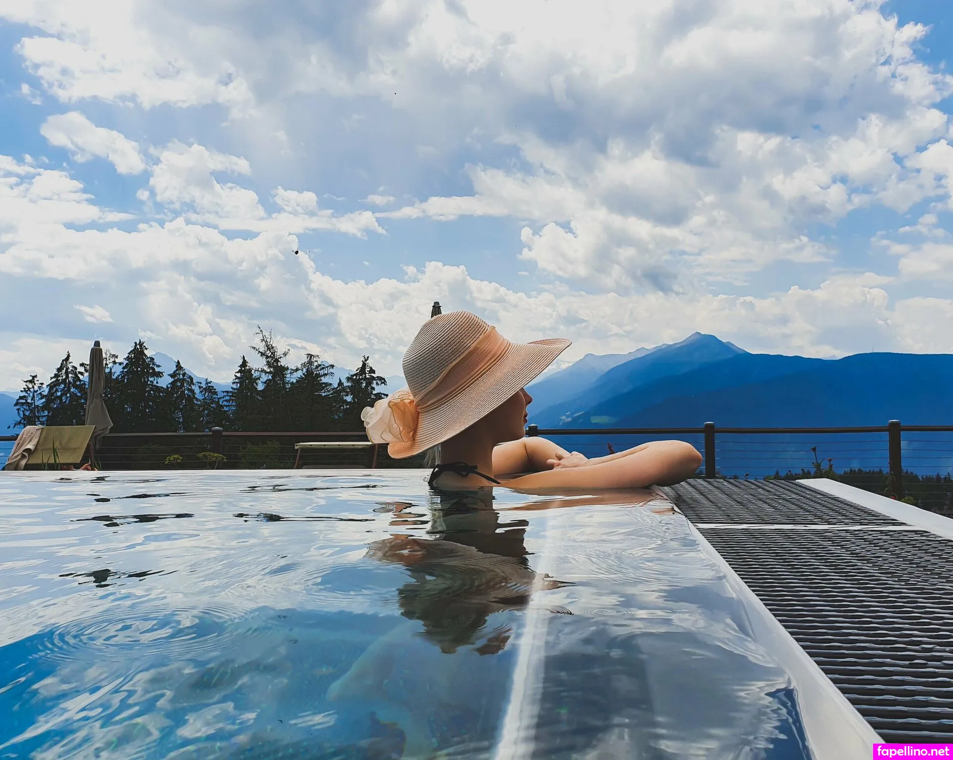 maeludesigns, maelumiu Nude Leaked OnlyFans Photo #wgWKUPpT75