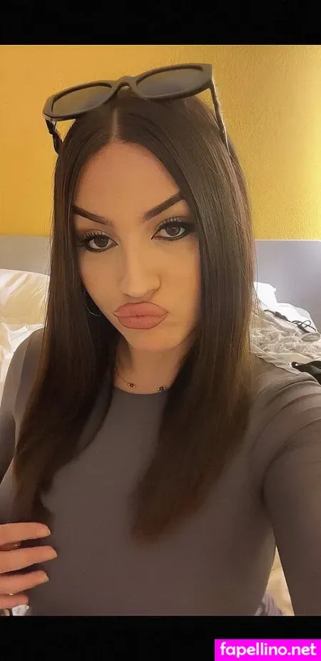 Maelys Meneveaux OnlyFans Thumbnail #NR6hnOGg1s