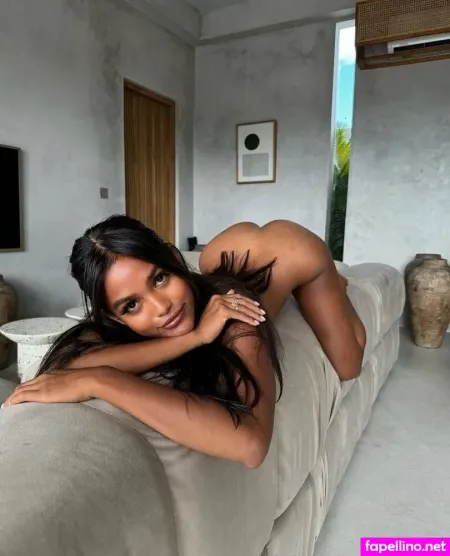 Maeurnsmiles OnlyFans Thumbnail #Oi9ocEh7Ni