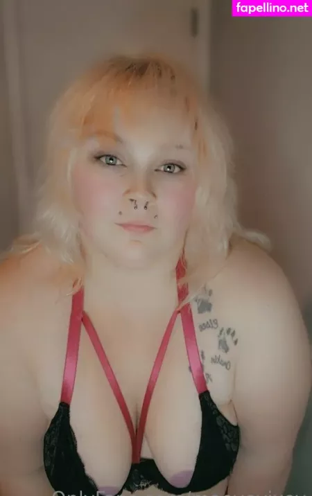 Maevevixey OnlyFans Thumbnail #Kl7hcpzUEw