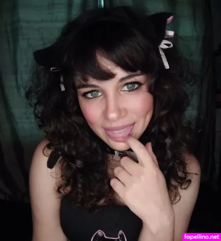 Maeybee Joness OnlyFans Thumbnail #KEib8Nls0v