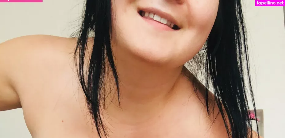 Magalie Mi OnlyFans Thumbnail #LdSv3ZSyty
