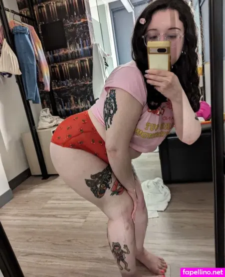 Magdalena Fernandez OnlyFans Thumbnail #KGyjZtU7lV