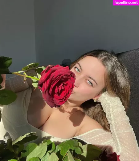 Magdalena Kostadinova OnlyFans Thumbnail #VQUs6BEpAo