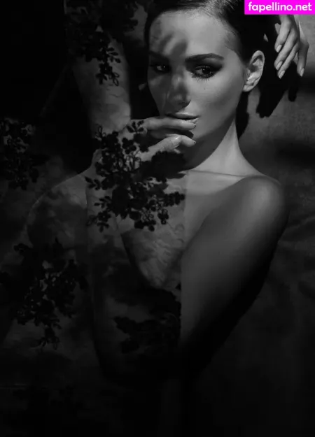 Magdalena Perlinska OnlyFans Thumbnail #SQ7bMXv1tk