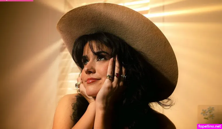 Maggie Antone OnlyFans Thumbnail #p4BK7mReEx