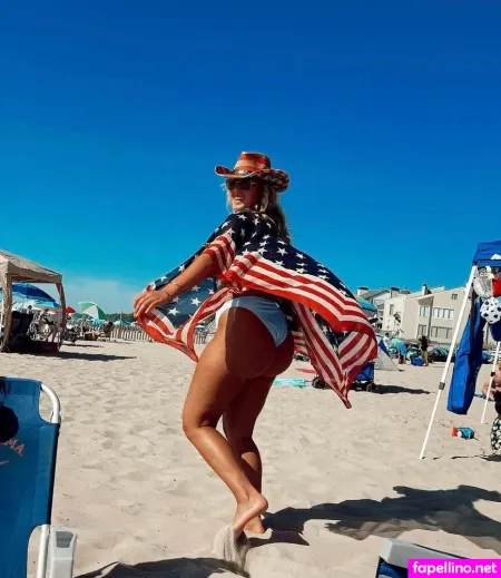 Maggie Kimberlin OnlyFans Thumbnail #PUmDrYrE37