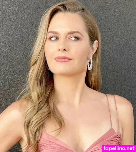 Maggie Lawson OnlyFans Thumbnail #smun02tMBp