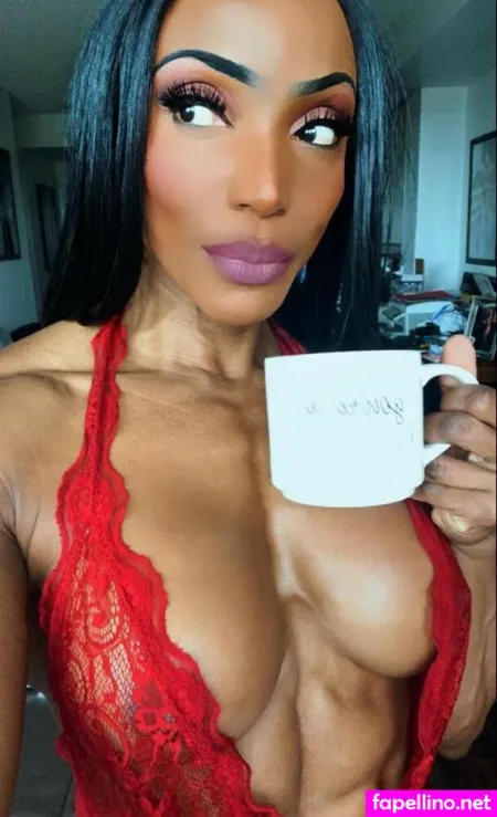 Maggie Watson OnlyFans Thumbnail #19urkUvr06