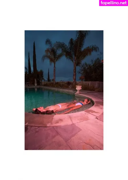 Maggie White OnlyFans Thumbnail #Guy14WnQFY