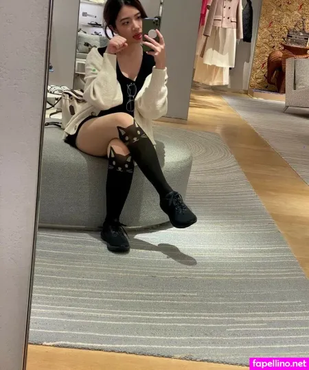 Maggiekarp OnlyFans Thumbnail #8qWajpleMd