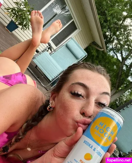 Maggiemaexoxo OnlyFans Thumbnail #zwOOUDWOLW