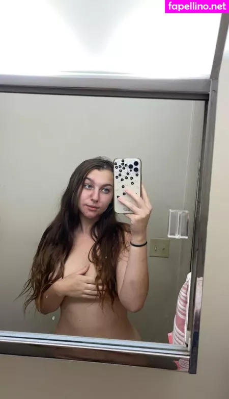 Maggierayelle OnlyFans Thumbnail #C9zRFuPNR1