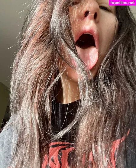 Maggiereads OnlyFans Thumbnail #vNTbfvVdDV