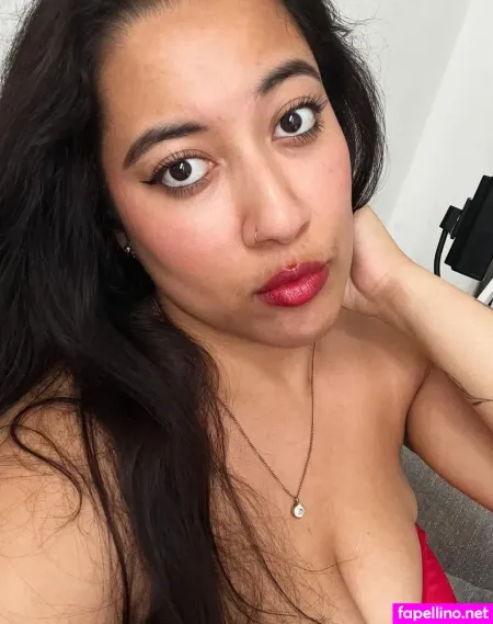 Maggy Valentine OnlyFans Thumbnail #eI8nvX7ymC