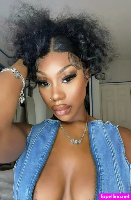 Magicalc000ch OnlyFans Thumbnail #HSgwX2ODIL