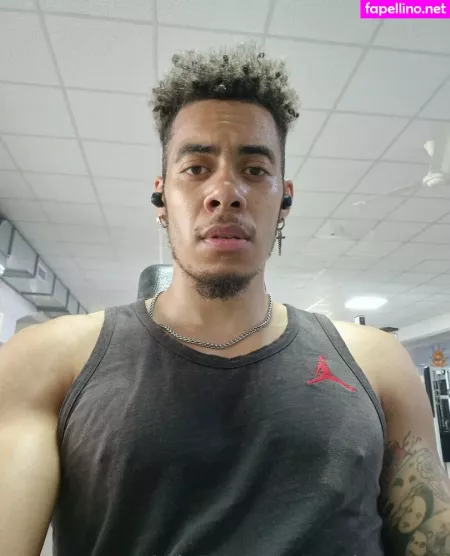 Magicsempai OnlyFans Thumbnail #GBAlnOyw7p