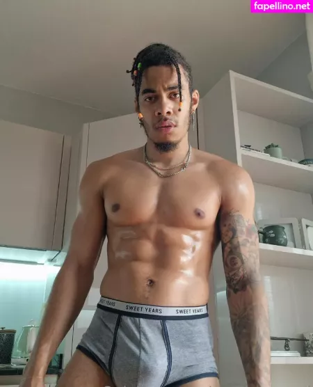 Magicsempai OnlyFans Thumbnail #yCWR5RpsEi