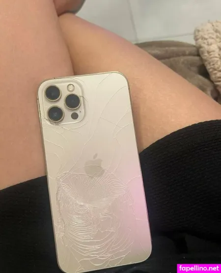 Magictinkerbella OnlyFans Thumbnail #q8wWYJu2F2