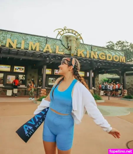 Magicwithmeg OnlyFans Thumbnail #TP4acC8XFW