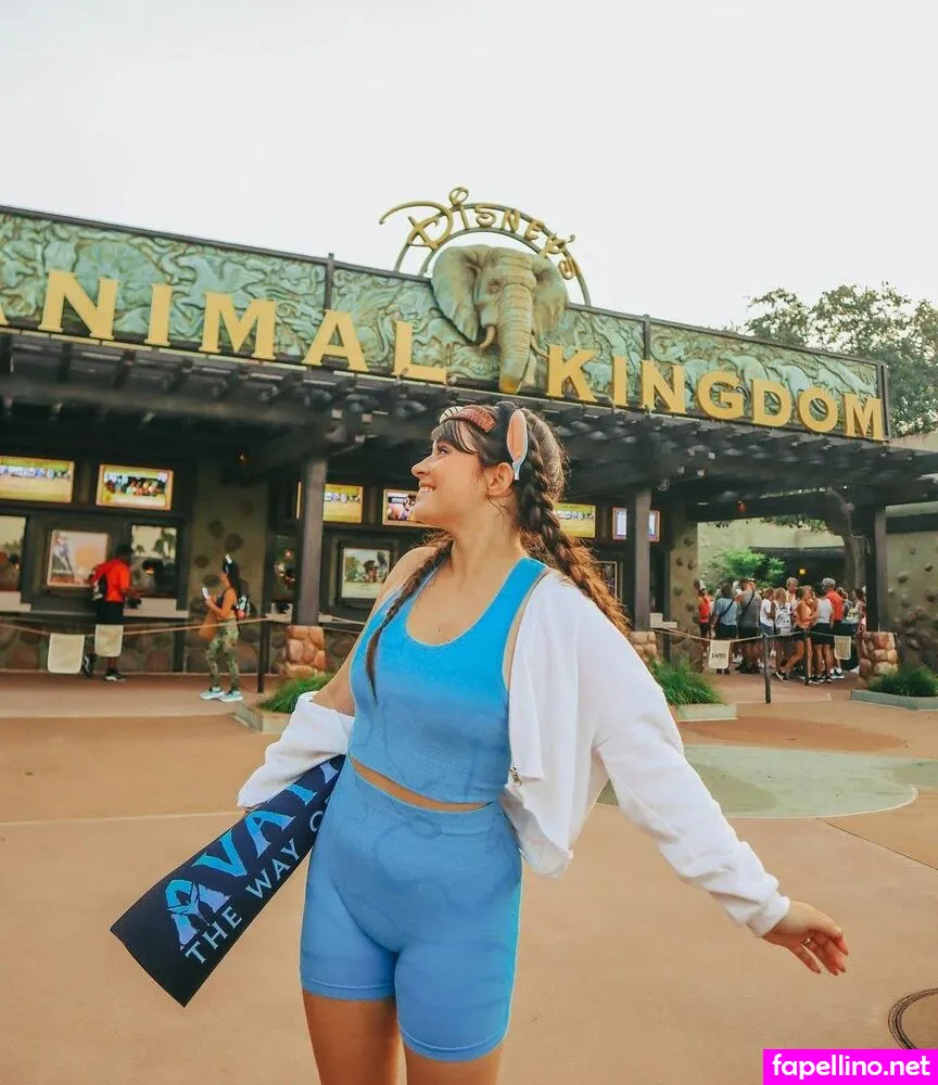 magicmagy, magicwithmeg Nude Leaked OnlyFans Photo #TP4acC8XFW