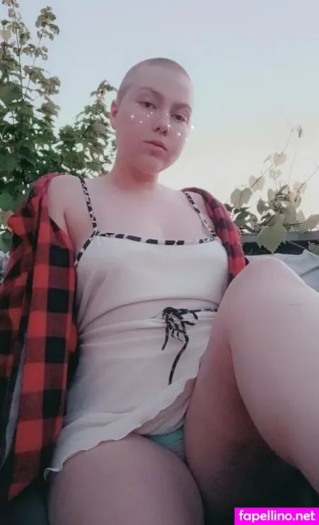 Maginity043098 OnlyFans Thumbnail #1pMJ8f0MQ7