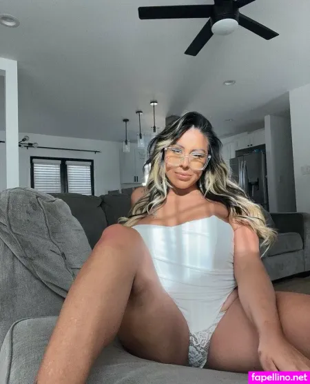 Maglin 10 OnlyFans Thumbnail #28XHbSeX5B