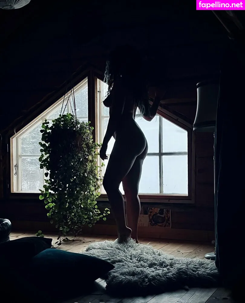 magma.marea, magma_maria Nude Leaked OnlyFans Photo #7P025P4TB2