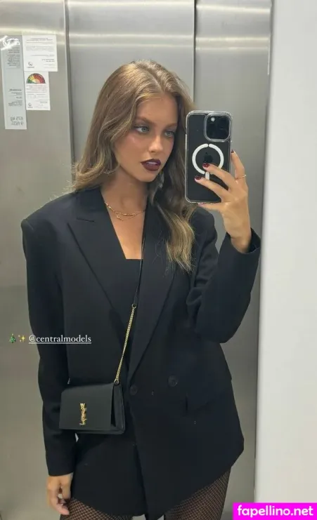 Magui Corceiro 1 OnlyFans Thumbnail #xjILspHlgd