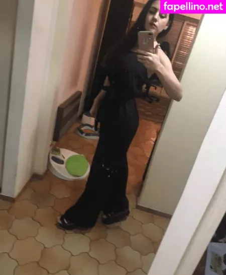 Magui Sunshine OnlyFans Thumbnail #0OUreSyjvy