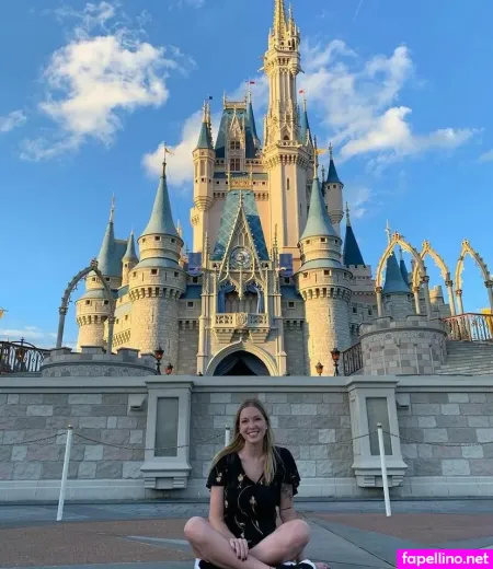 Magui OnlyFans Thumbnail #VE36rNMcjx